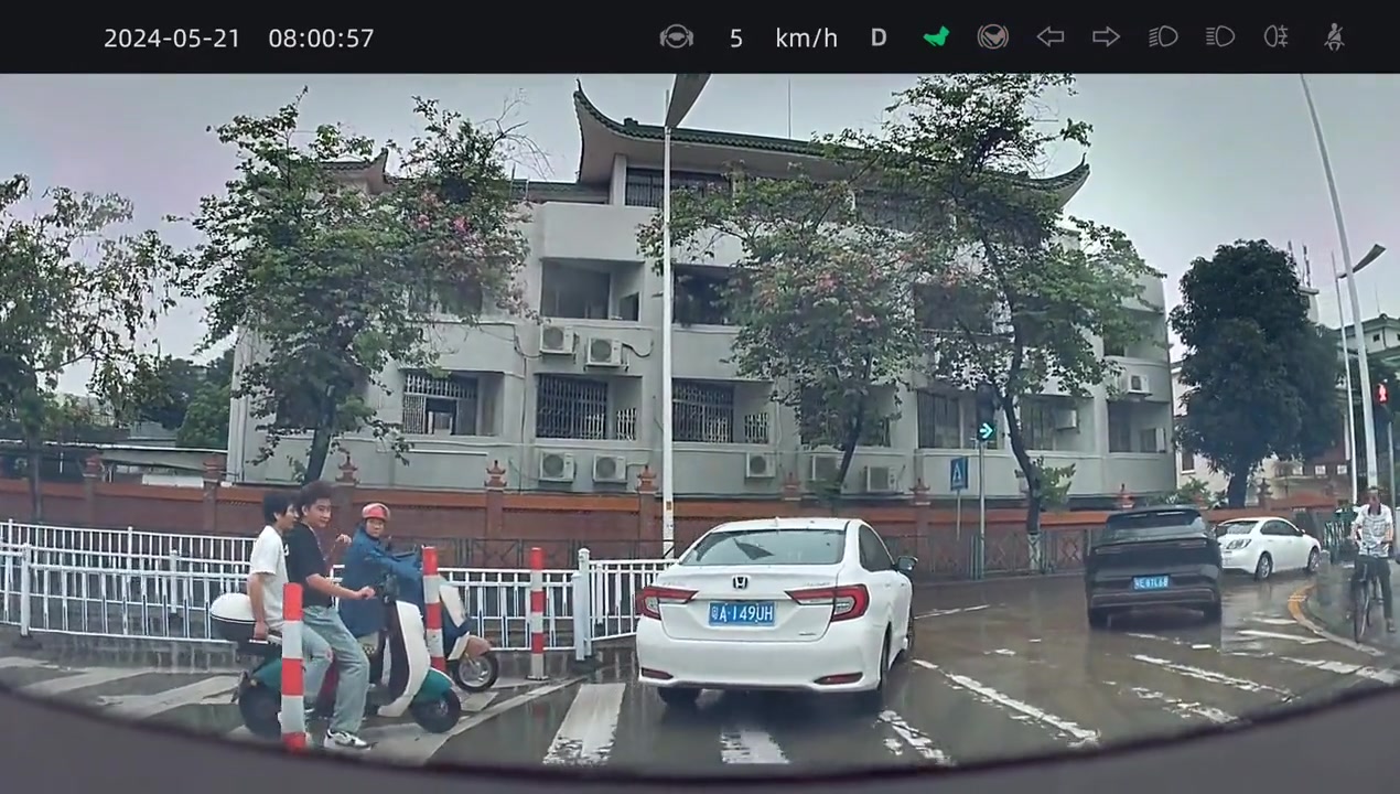后座迟早要被前面那个坑