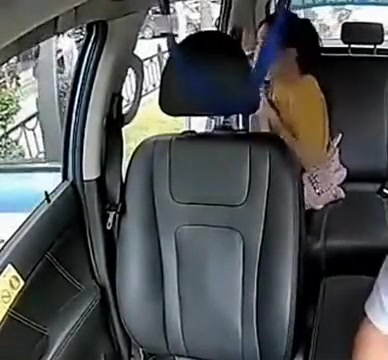 非要在这么挤得缝塞进来