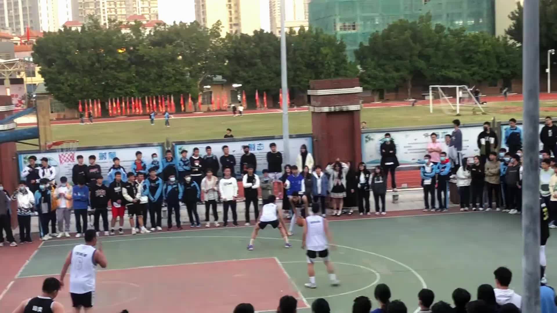 又到了毕业季！还记得你高中班赛时的画面吗？