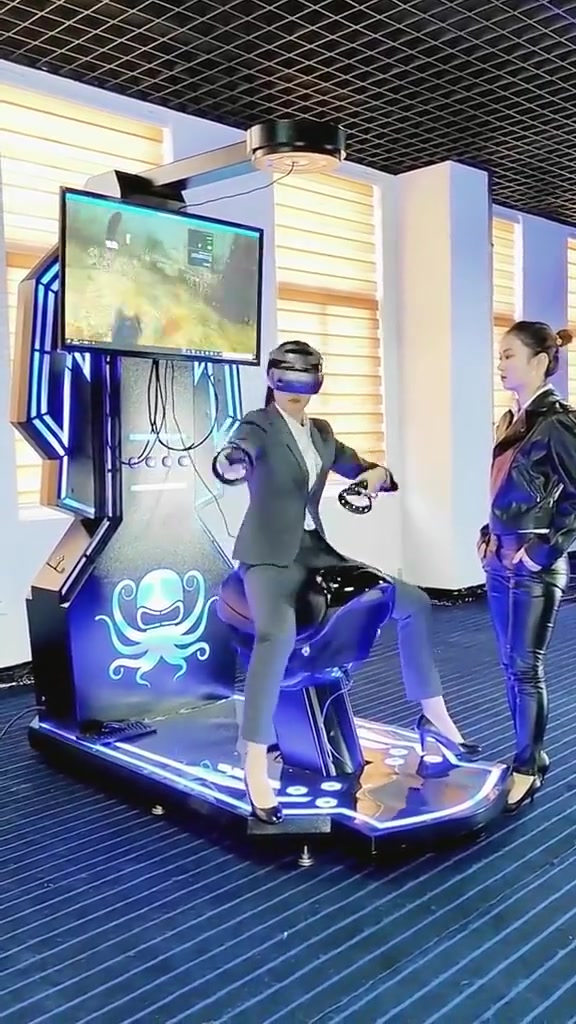 这是全新的vr游戏吗？好想体验一下