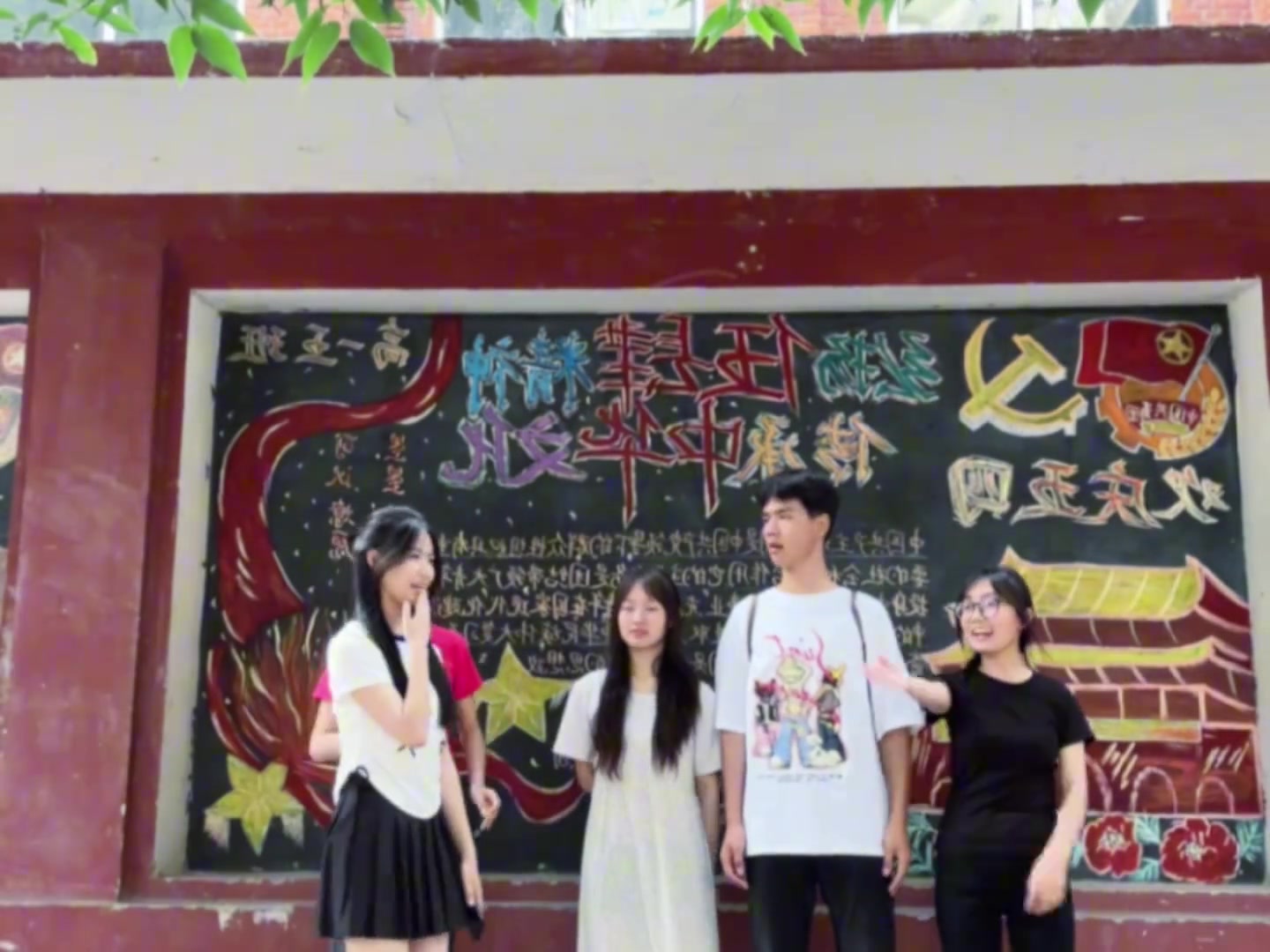 好一场大戏！我脑子里过了起码有30集