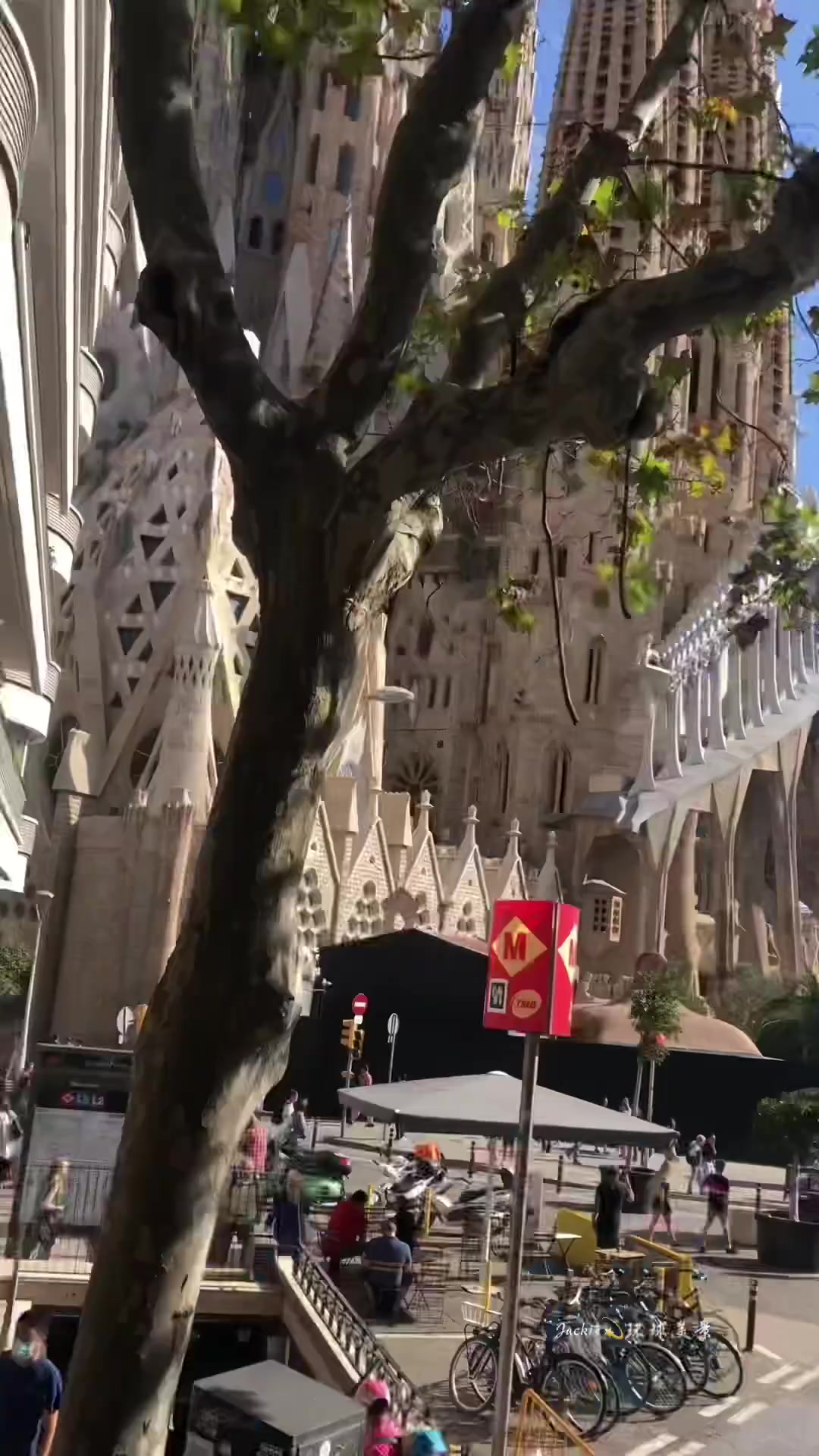 西班牙圣家堂欧洲最大烂尾楼，从1882年到至今未完工