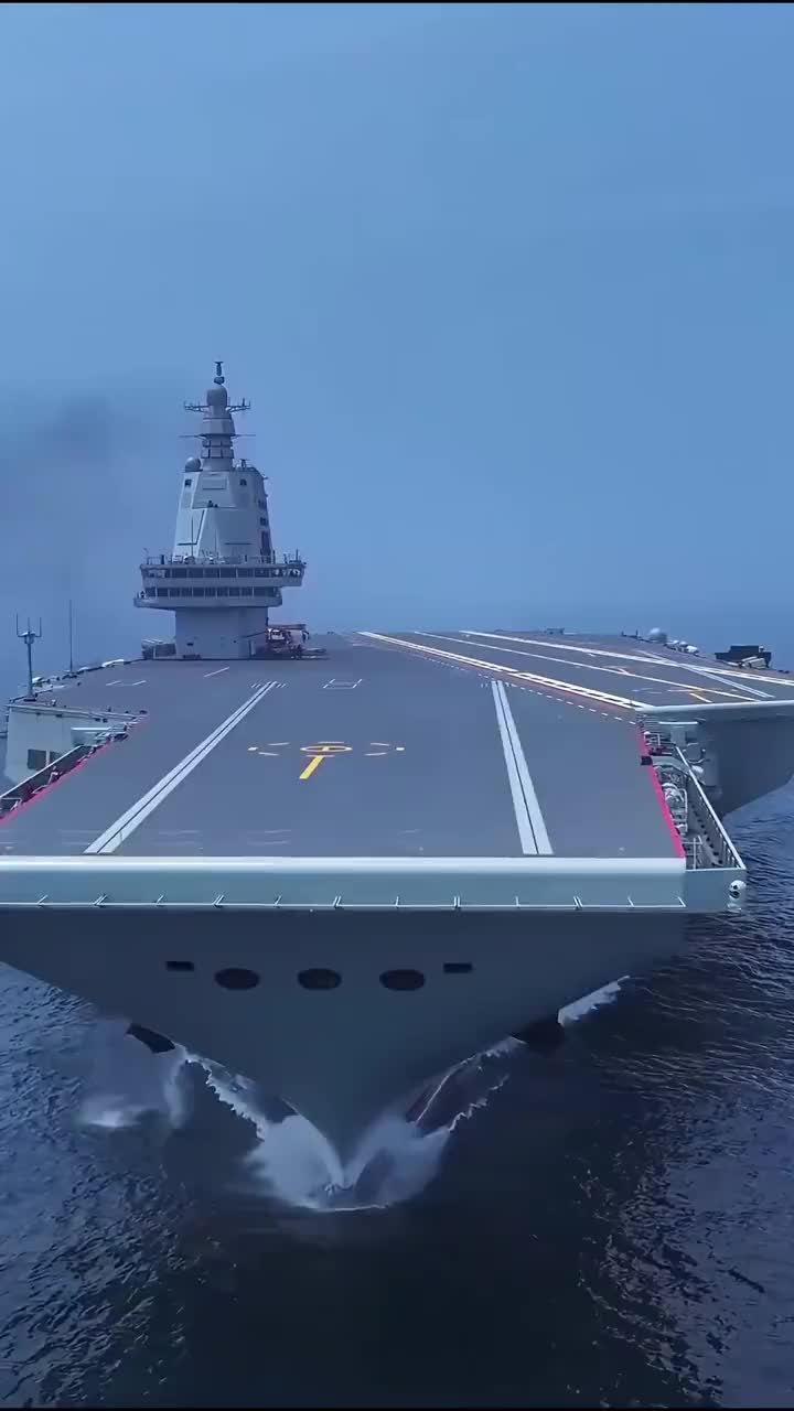 这艘舰也太豪华了