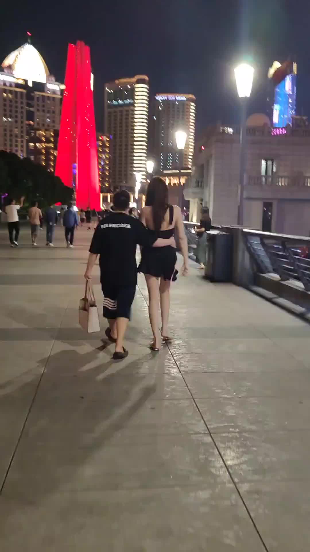 感觉被暴击了，我赶紧过去请教经验