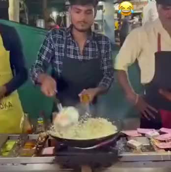 是大份还是小份完全取决于厨师颠勺的次数