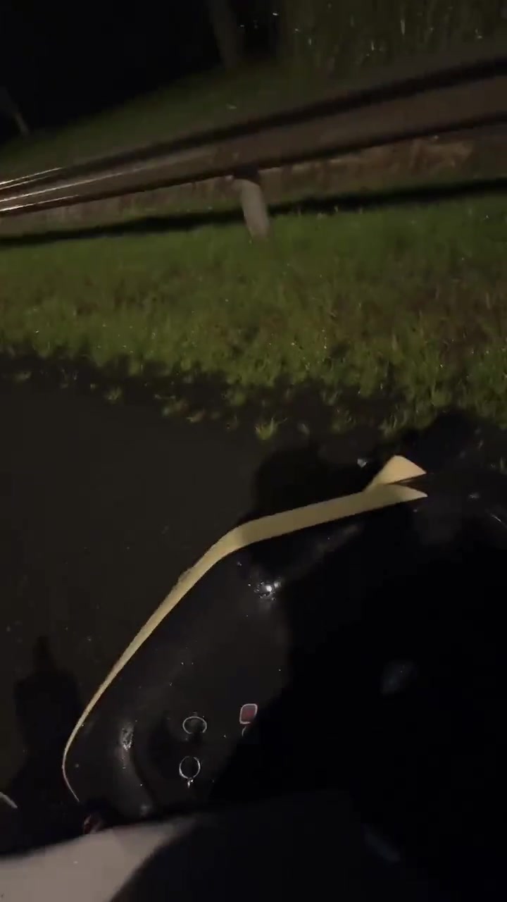 看样子没大事还能拍视频，赶紧去医院