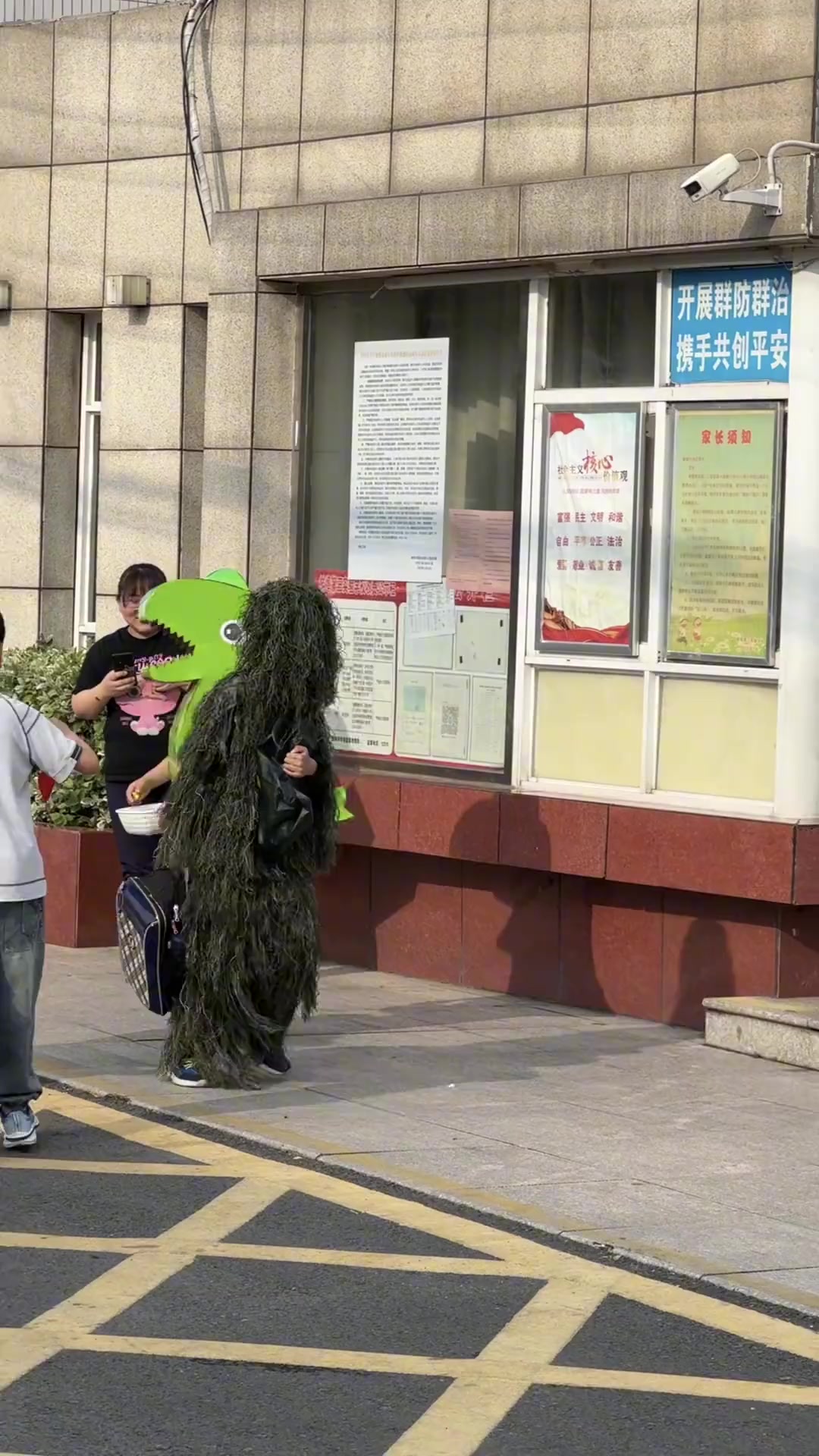 评论区选出你最看好的创意变装秀