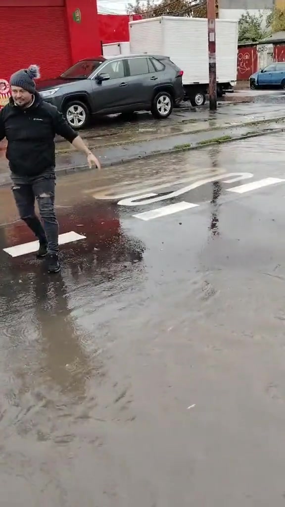 学会这招再也不怕过水湿鞋了