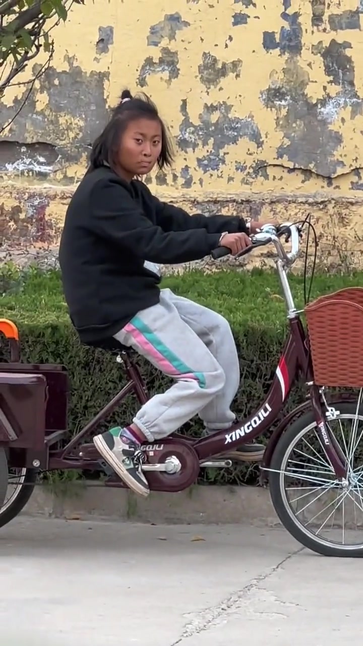 这位兄台 很潦草呀