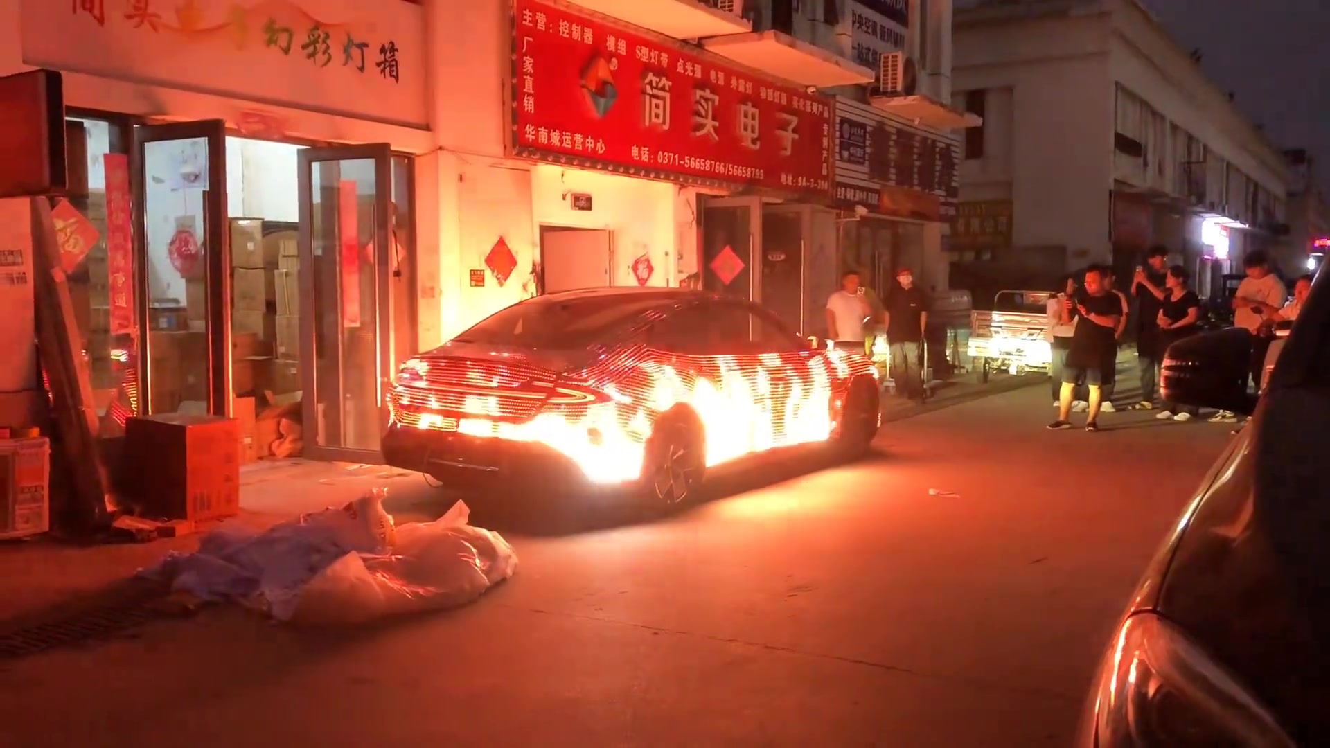 这车开出去，回头率百分百？？