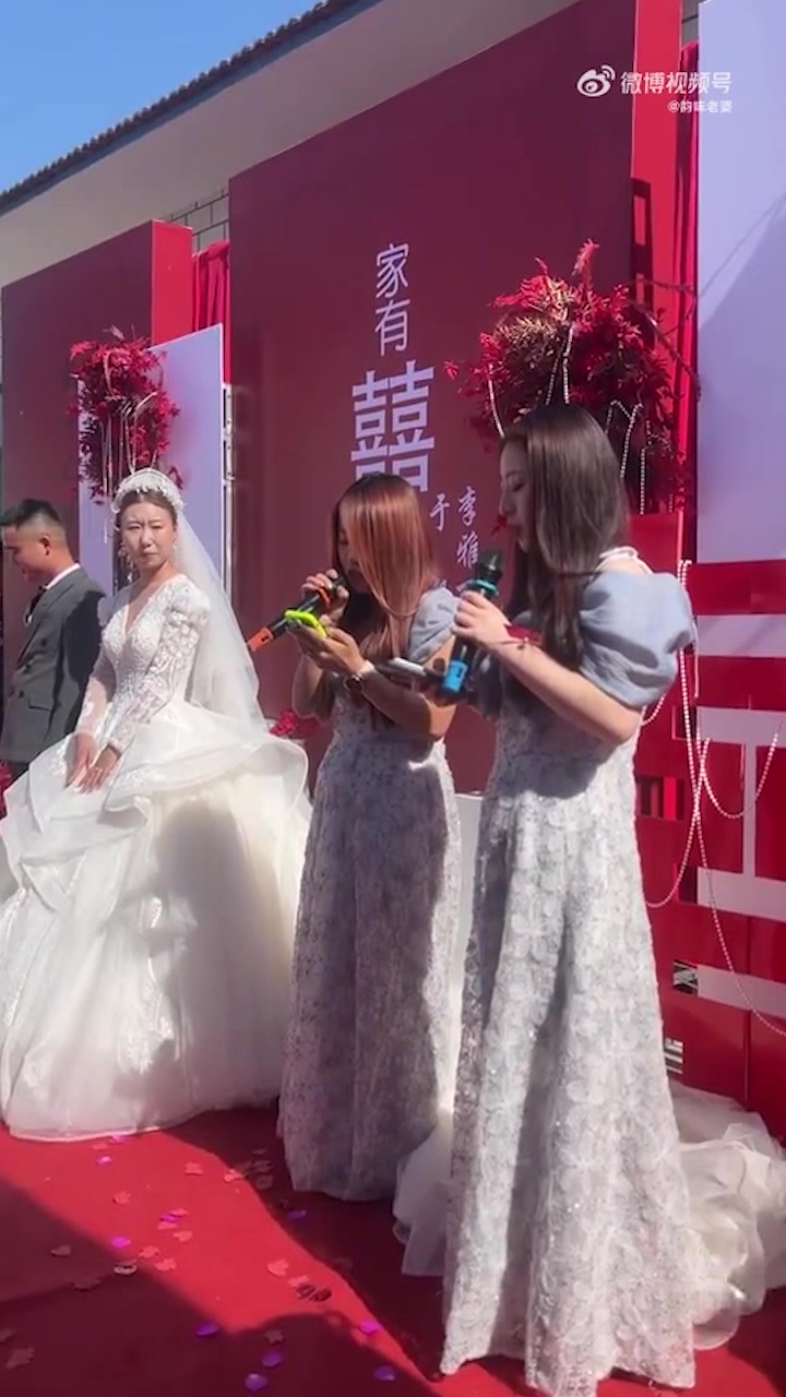 有些婚礼节目非表演不可吗？？