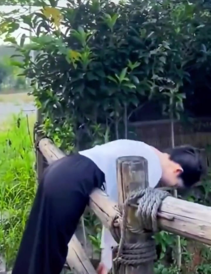 太突然了...优雅永不过时！