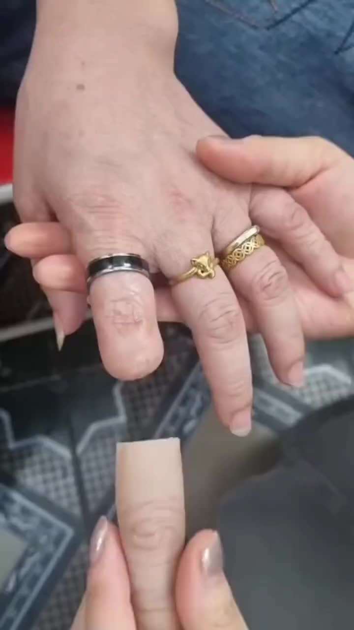 骗骗大伙就算了，别真把自己给骗咯