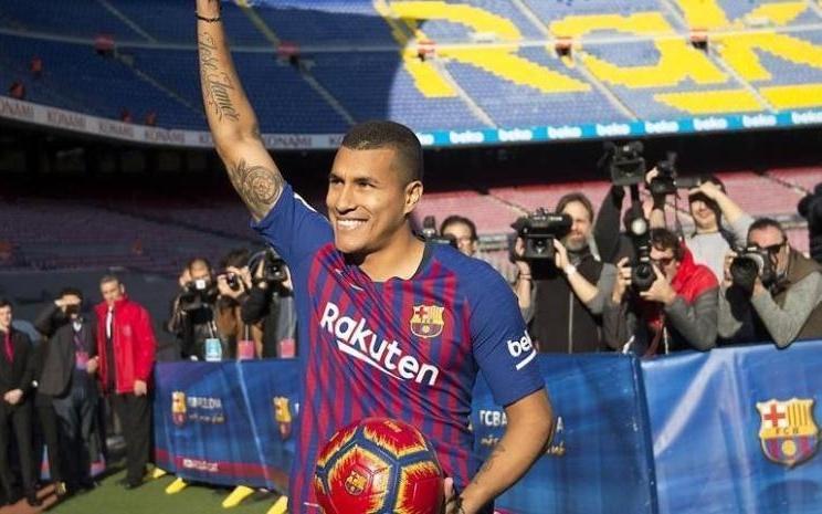 世体：巴萨冬窗想买顶级球员，内部频繁提引进穆里略失败案例