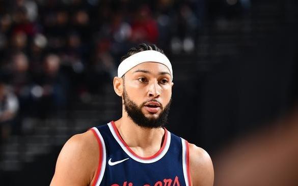 平森：西蒙斯不能接受自己发挥不好他现在完全成了一个笑话