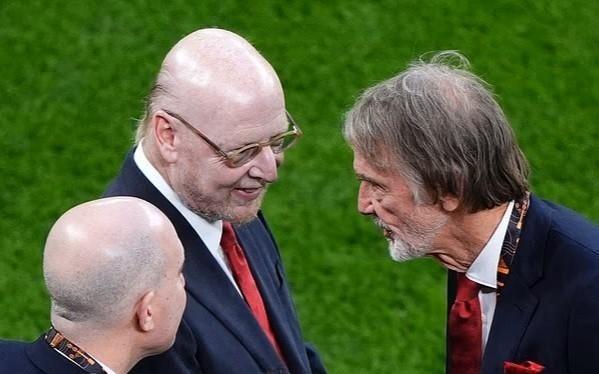 邮报：阿联酋财团考虑收购曼联俱乐部人士对出售并不清楚