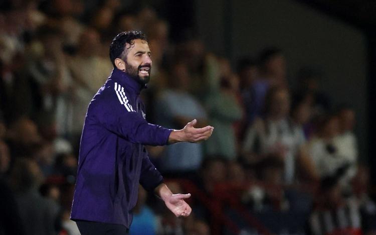 阿莫林下课倒计时！曼联更衣室失控，B