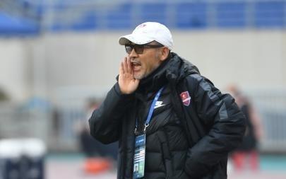 “韩流”退潮！徐正源告别成都，韩国教练到底靠不靠谱