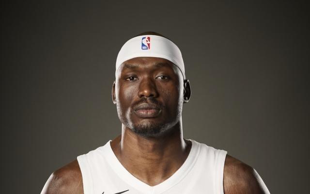 NBA开拓者136134险胜爵士，杨瀚森2分