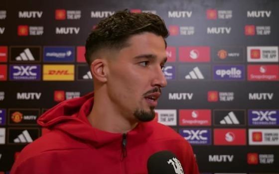 巴因迪尔：赢球的感觉太棒了，回家也能睡个好觉不用想太多