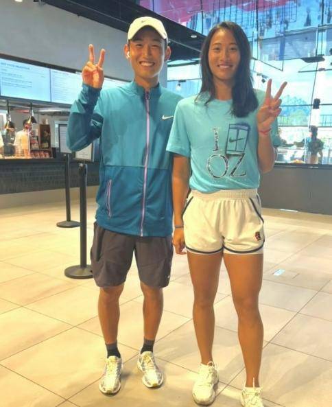 商竣程香港250赛再爆大冷排名狂飙95位，郑钦文官宣退出2026澳网