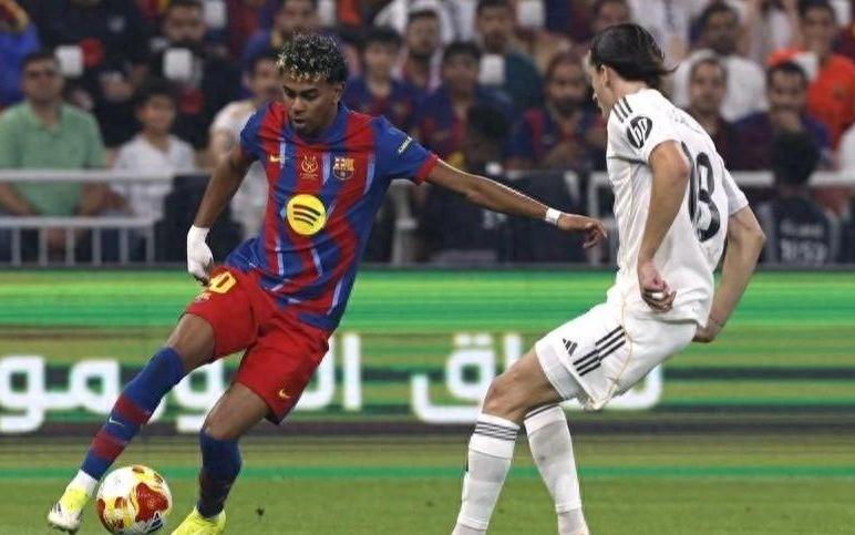 18岁亚马尔悄然蜕变：沉默出战国家德比，用表现说话！