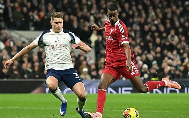 拔“刺”高手，伊萨克对热刺打入7球为英超生涯最多