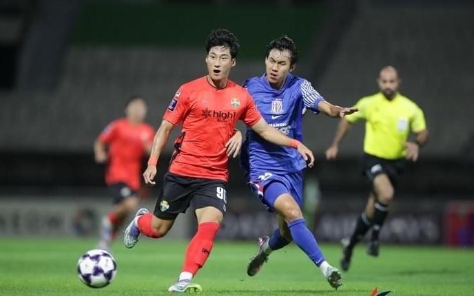 亚冠客场21年不胜韩国！申花遭炮轰：中超太水了，没外援啥也不是