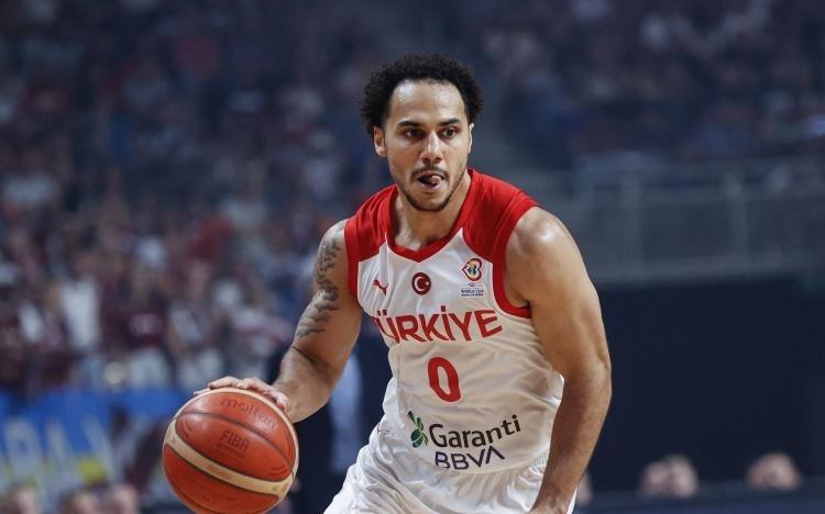 曾在NBA效力4个赛季！拉金13中7高效得23分2板9助轰中5记三分