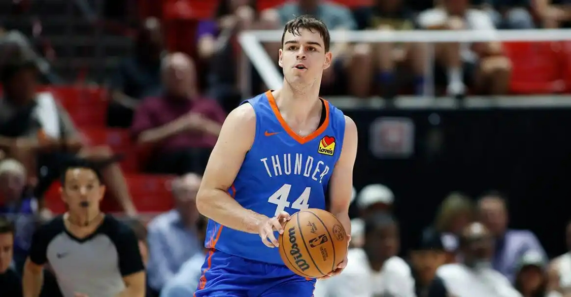 太倒霉！突发癌症+连续2年赛季报销，他才20岁啊，真的是命运多舛