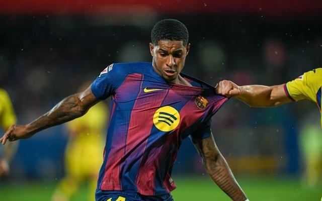 本赛季拉什福德已参与5粒进球，与费兰和拉菲尼亚并列队内最多