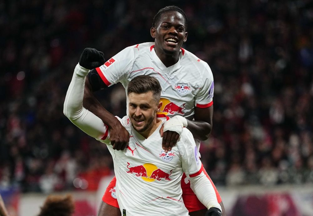 19岁天才横空出世：轰入3球，德甲第2踢