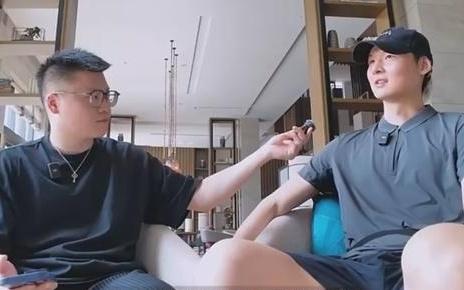 王哲林回应16年被灰熊选中：15年腿受伤赛季报销跟不上NBA强度