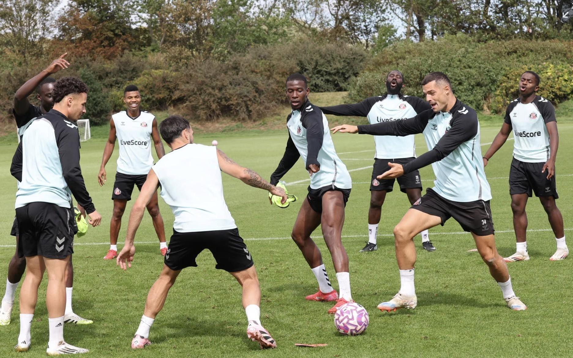 卫报：桑德兰引援时把数据分析和传统