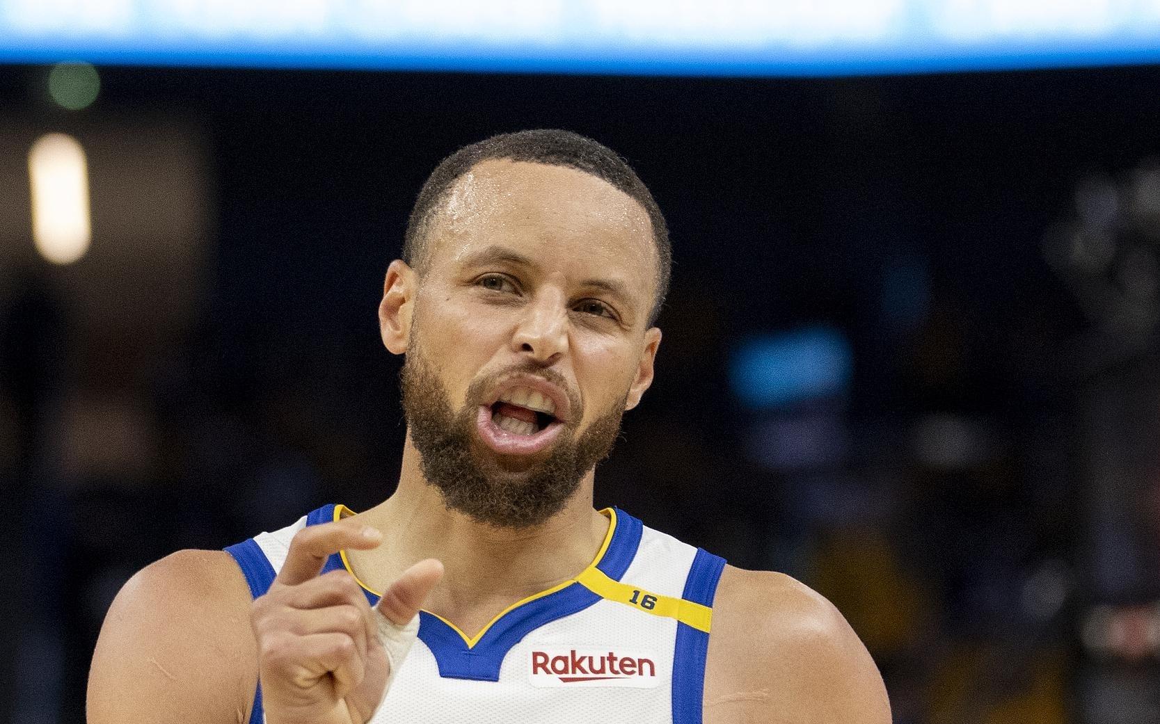 新规实施立竿见影！库里季前赛狂造罚球创纪录