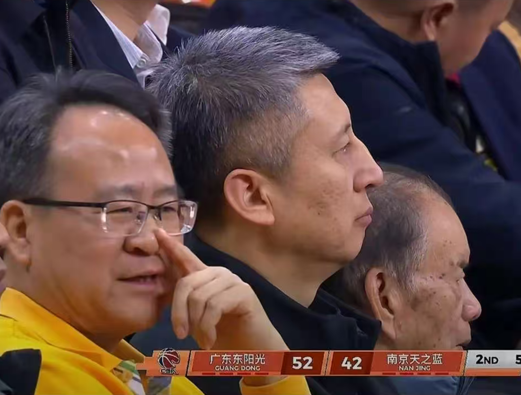 对阵广东轰42分6板8助！球迷：郭士强能给一个男篮的名额吗