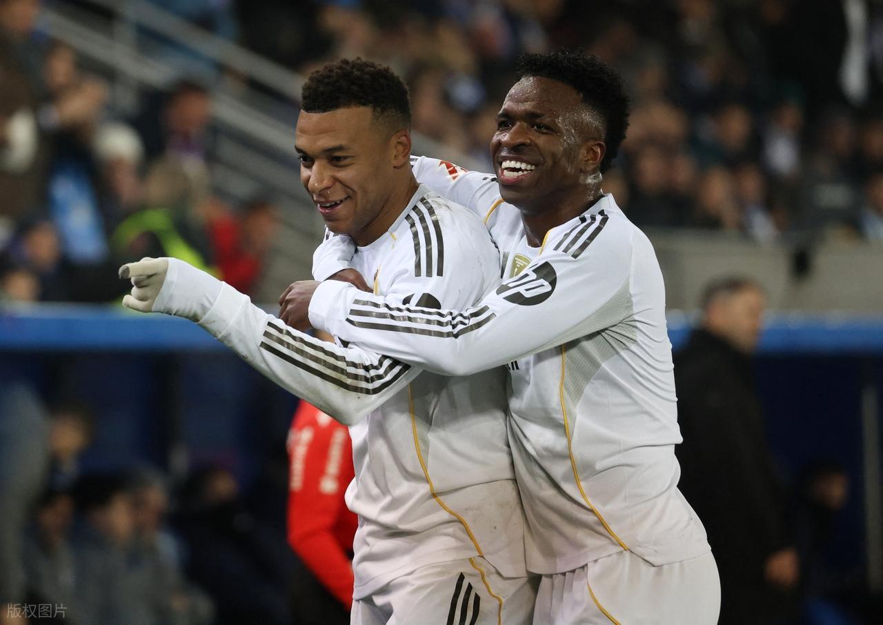 西甲最新积分战报姆巴佩破门皇马绝杀止颓势差巴萨4分暂居第2