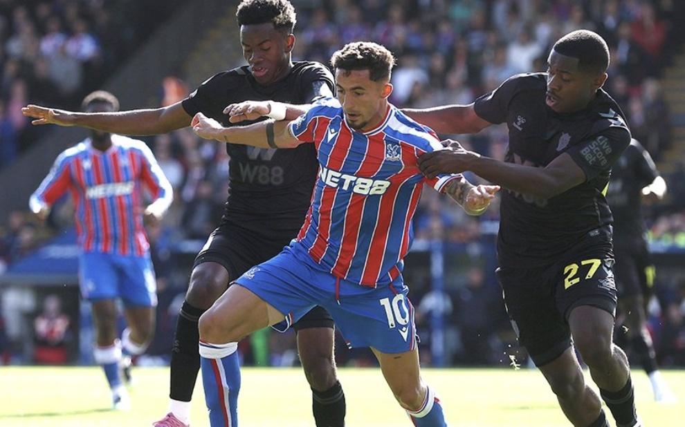 连续10场不败，水晶宫创队史联赛最长不败纪录