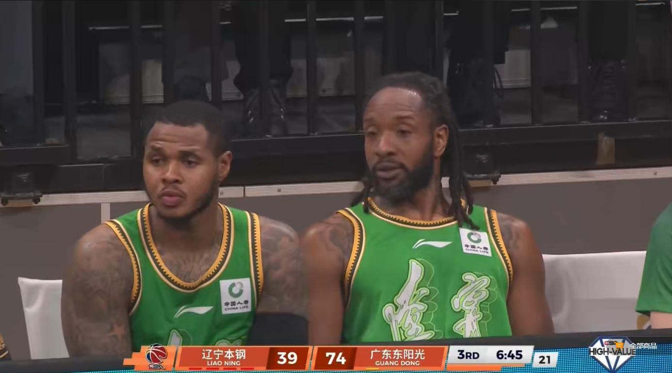 唉！裁掉10分外援，签7分水货，净做傻事，41岁少帅连败欲哭无泪