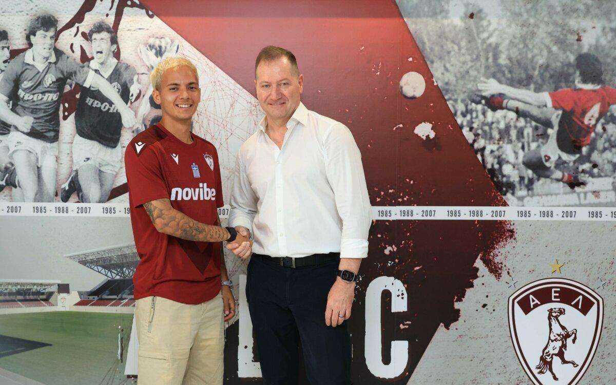 官方：希腊超拉里萨正式签下意甲比萨边锋维尼亚托