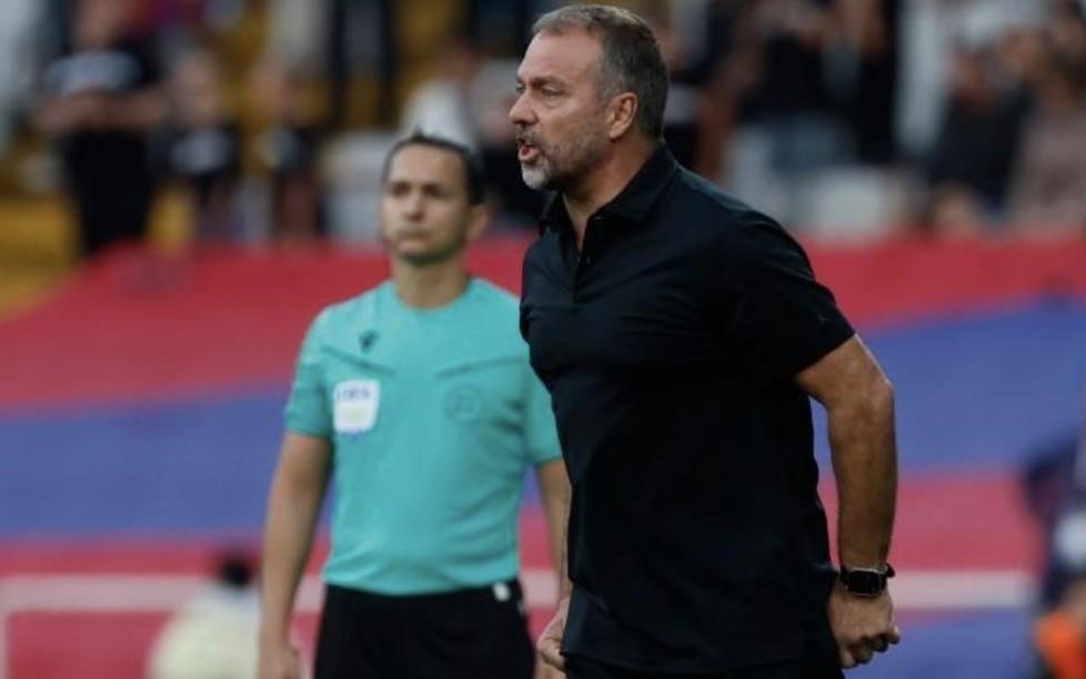 队报:巴萨的高压环境与西甲争议判罚让主帅情绪更易失控