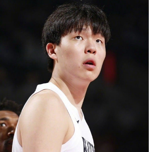 杨瀚森VS雷霆3大展望：连两场被弃用后渴望出战能否首进三分