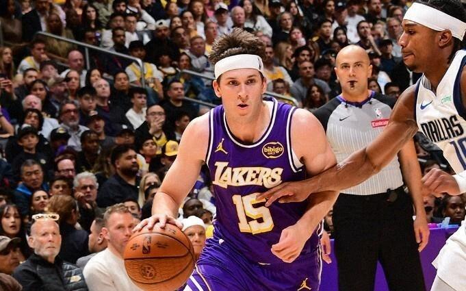 129119！里夫斯38分，东契奇35+11助，湖人6连胜跻身NBA杯八强