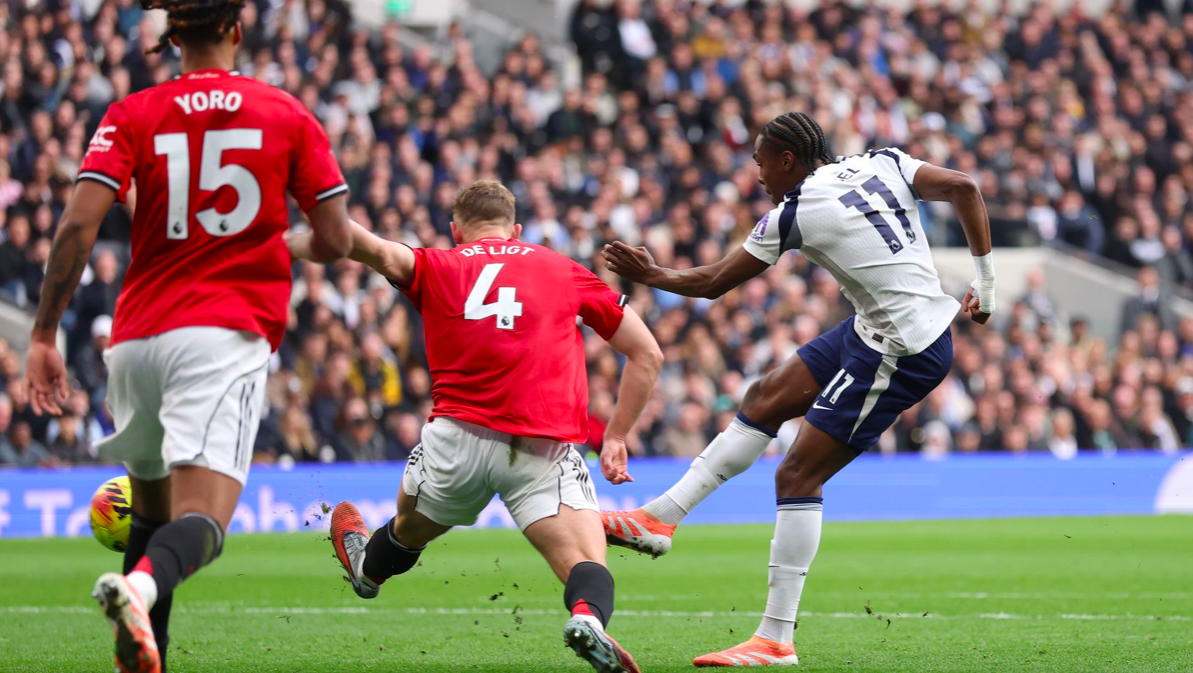 热刺22曼联神剧情：84分钟扳平91分钟准绝杀96分钟压哨绝平