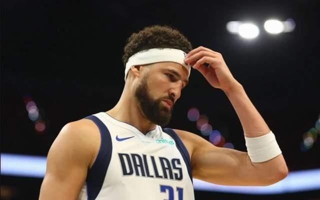 9战7败，独行侠被灰熊打成了独行虾，克莱或帮助球队再争状元签