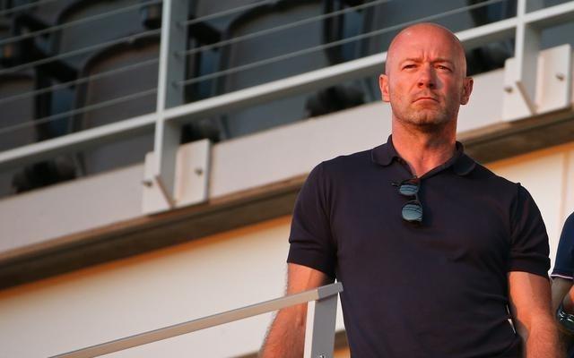 希勒：沃尔特马德身高198厘米，纽卡只需把球传入禁区就有威胁