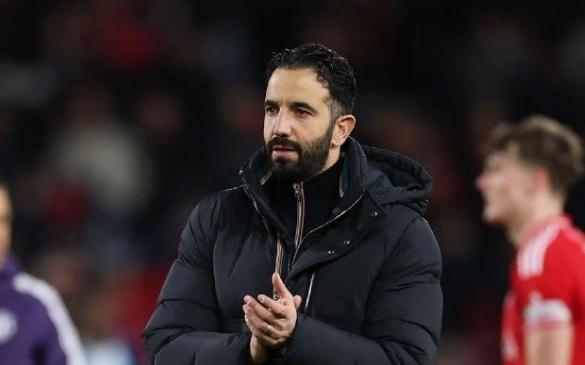 曼联客战热刺分析，红魔2比2诺丁汉森林，争议判罚送分防守漏洞大