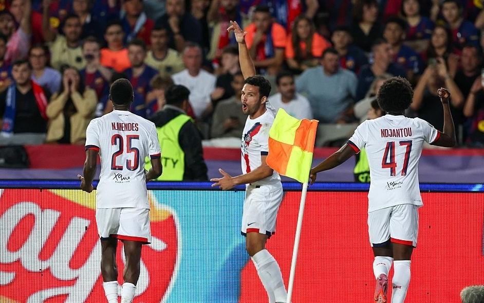 巴黎2025年8场比赛先丢球后取胜，创队史单一自然年纪录