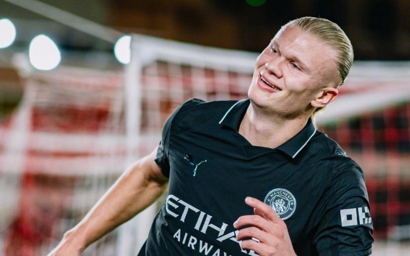 哈兰德梅开二度，一战造2大神迹！摩纳哥点球绝平，主场22曼城