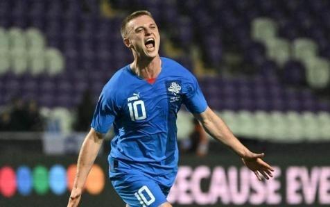 冰岛前锋古德蒙德森提前回佛罗伦萨，将无缘世预赛对阵法国